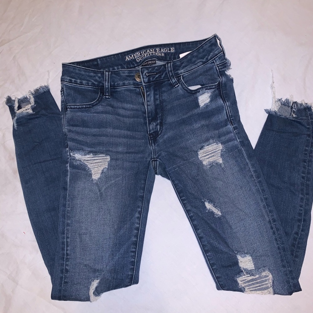 American Eagle ripped skinny jeans